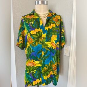 Vintage Royal Hawaiian Shirt vibrant Floral Print